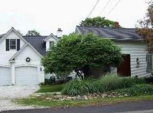 1095 Dutch Rd, Fairview, PA 16415