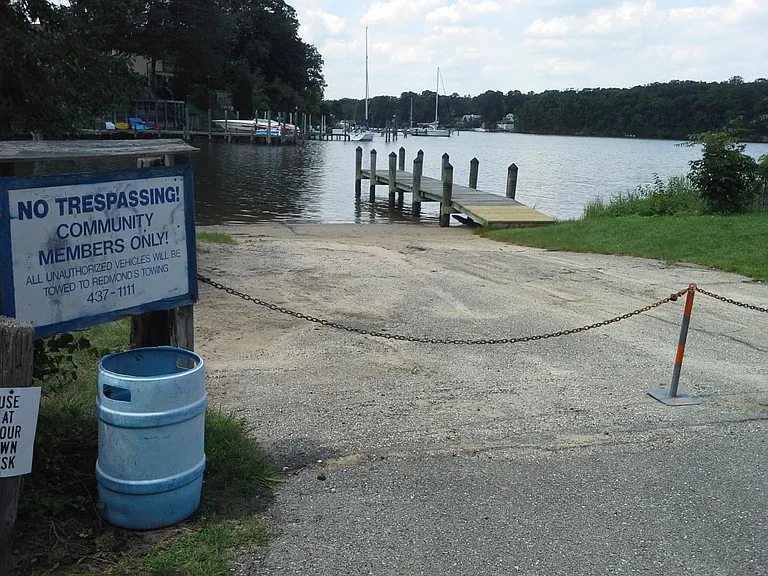 Boat ramp
