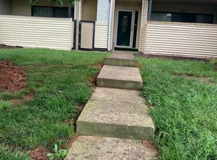 8718 Village Sq UNIT 11/8718, Alexandria, VA 22309