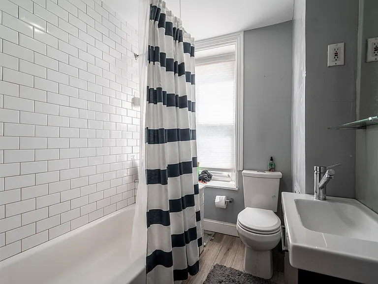 131 Ripka St — Photo 14