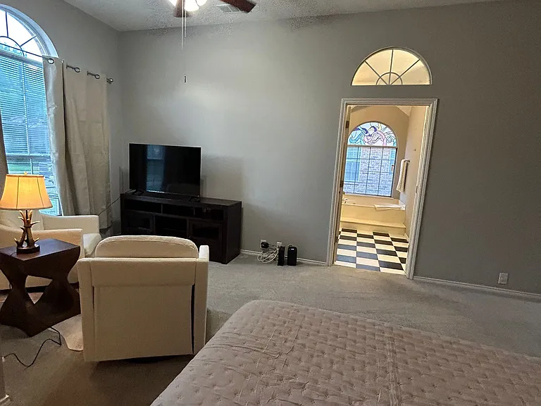 10809 Paisano Dr — Photo 28