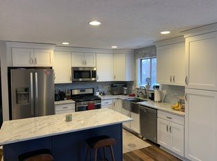 496 Creek View Rd, Centerville, UT 84014