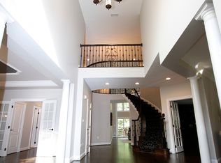 2555 Yonder Hills Way, Oakton, VA 22124