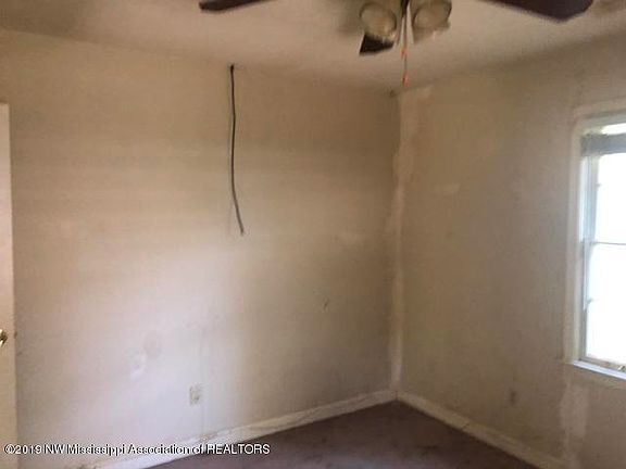 4th image of 1512 Cedar St