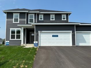 4900 Obsidian Way, Victoria, MN 55386