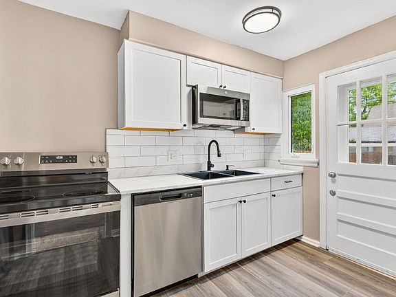 4th image of 3444 Kimberly Ave #1