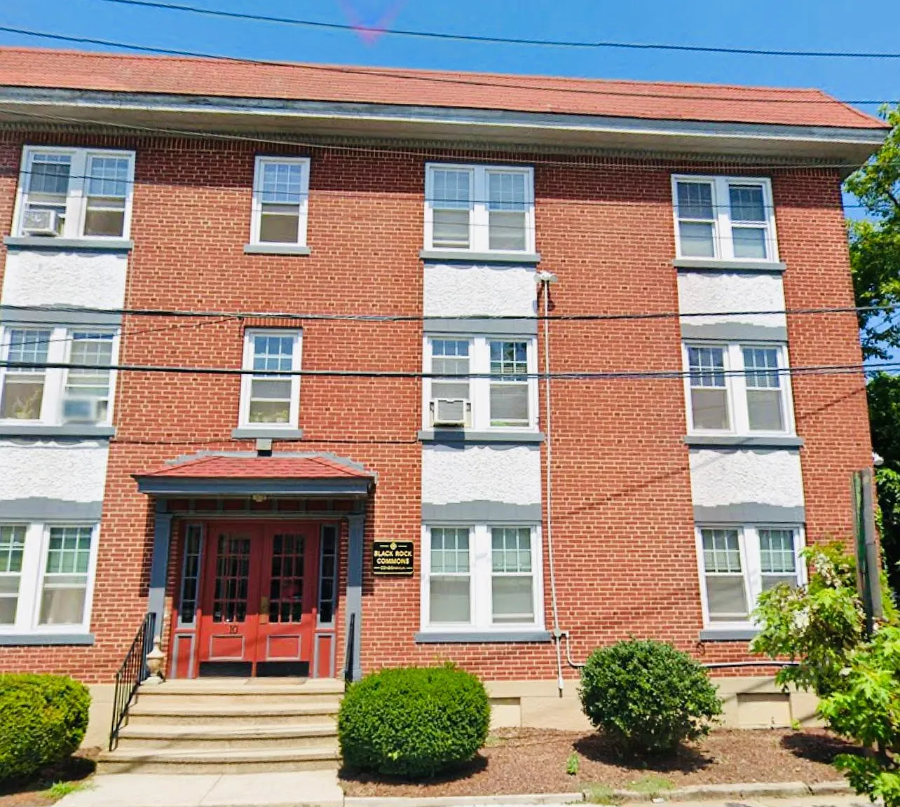 1 bed, 688 sqft, $2,400 — Photo 1
