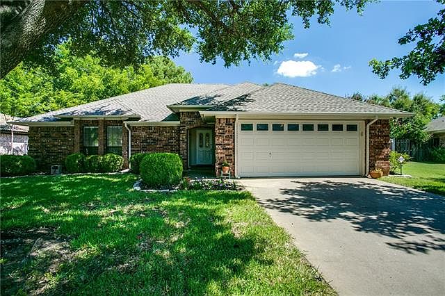 1st image of 8621 Crestview Dr