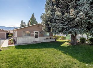 1980 6th St NE, East Wenatchee, WA