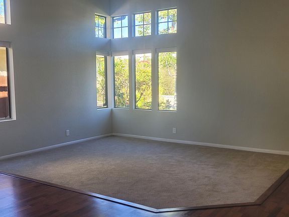 4th image of 1504 Bella Vista Dr