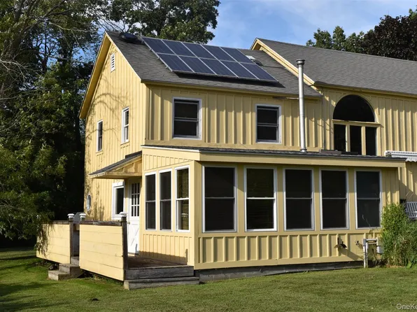 188 South Rd, Tivoli, NY 12583