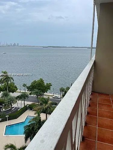 1430 Brickell Bay Dr #1101 Photo 1