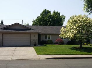 1936 Saint Clair St, Medford, OR 97504