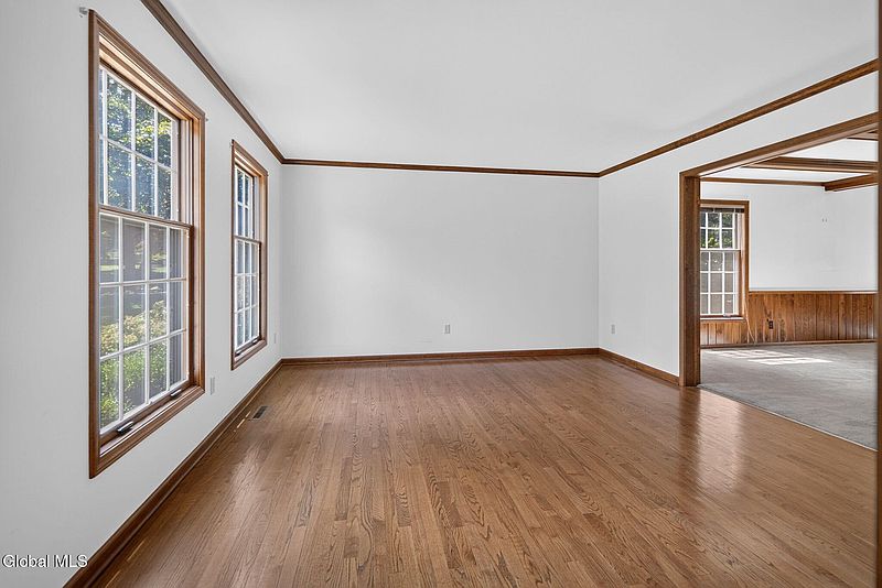 4th image of 5 Brookhaven Drive