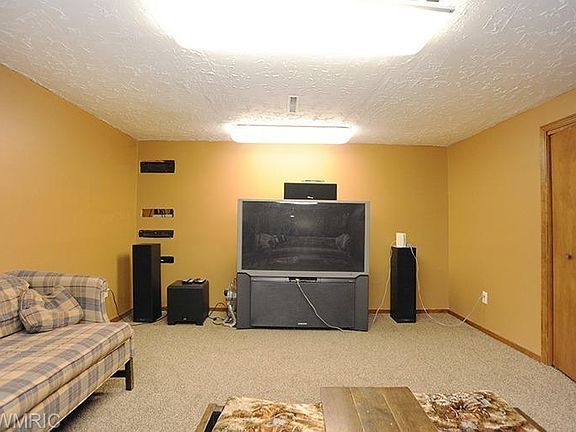 2nd image of 7364 Forestview Dr