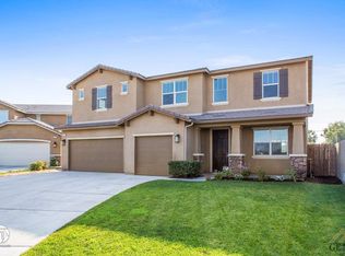 7604 Glisten Way, Bakersfield, CA 93313