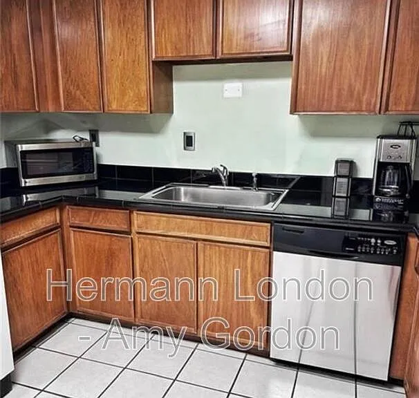 4501 Lindell Blvd #12E — Photo 12