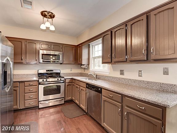 5th image of 13601 Haverford Ct