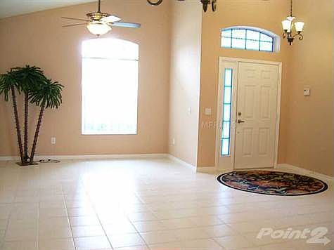 5th image of 303 Ashton Dr
