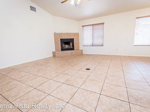 4th image of 1416 Silverado Dr