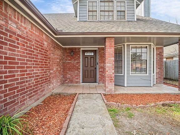 3rd image of 7345 Windy Ridge Dr