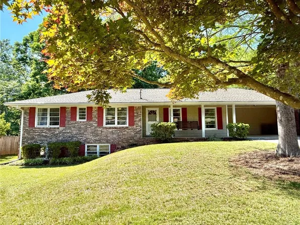 6725 Ridge Moore Dr, Peachtree Corners, GA 30360