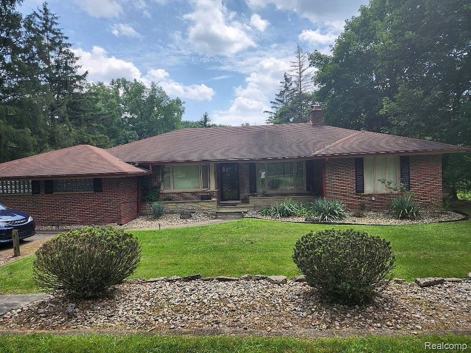 1st image of 25597 Ingleside Dr