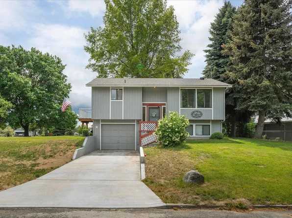1514 E 4th St, Deer Park, WA 99006