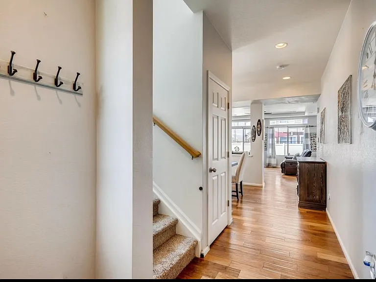 4637 Walden Way — Photo 4