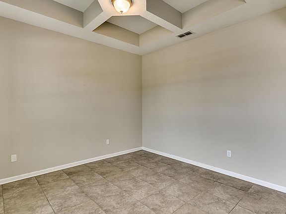 4th image of 1481 Autumn Pines Dr