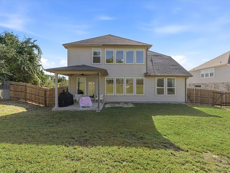 1317 Highwater Dr — Photo 30