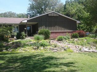408 Red Bird Ct, Belle Plaine, KS 67013