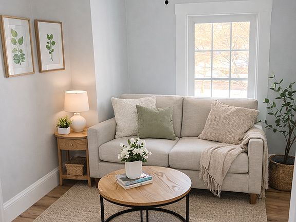 3rd image of 308 Union St #2