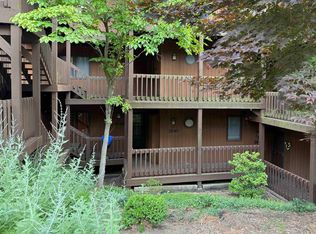 3930 E Eagle Bay Dr, Bloomington, IN 47401