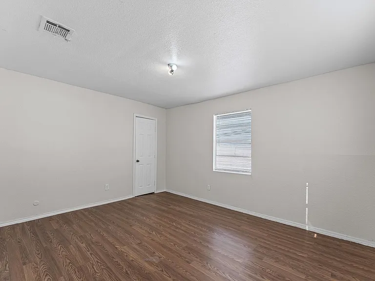 12206 Ormandy St — Photo 18