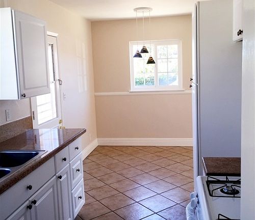 3rd image of 529 Starling Dr