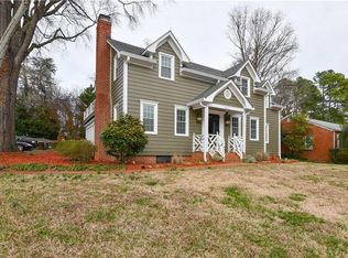 3212 Edgewater Dr, Greensboro, NC 27403