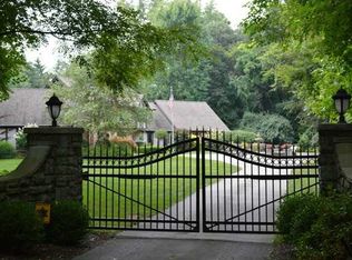 4435 Whiteford Rd, Toledo, OH 43623