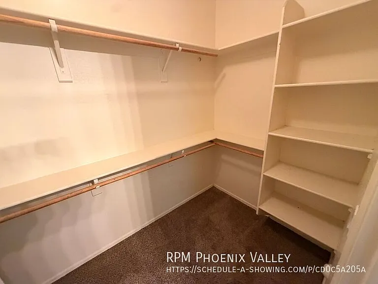 2517 S 116th Ave — Photo 20