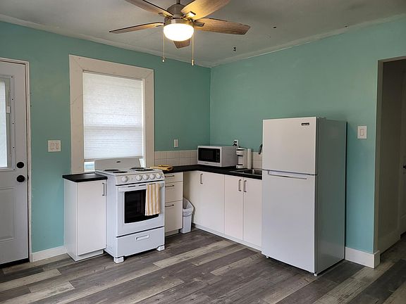 4th image of 206 Watson Dr