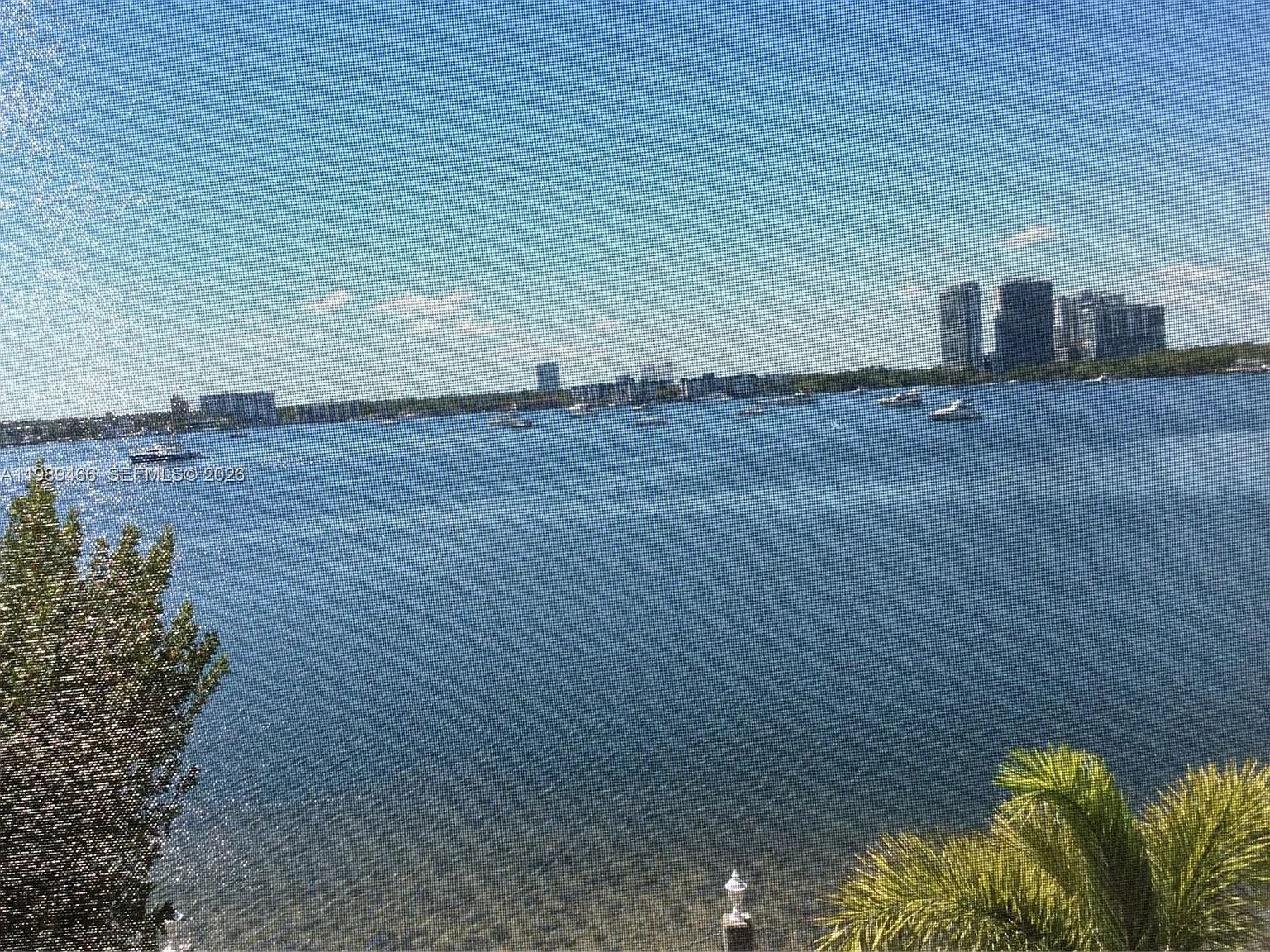 Point East Sec 4 Condo — Photo 2