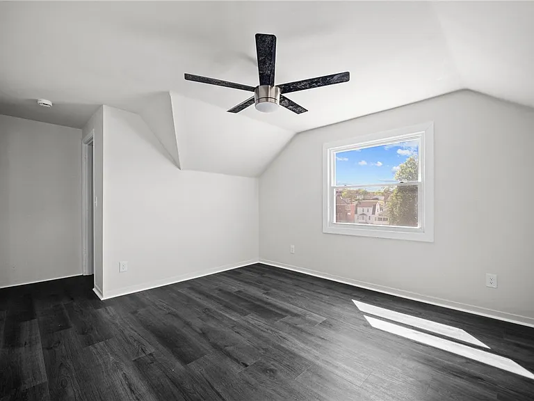 505 Wylie Ave — Photo 22