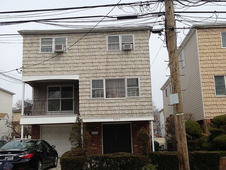 1st image of 2353 E 71st St