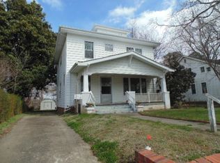 112 W End Blvd, Emporia, VA 23847