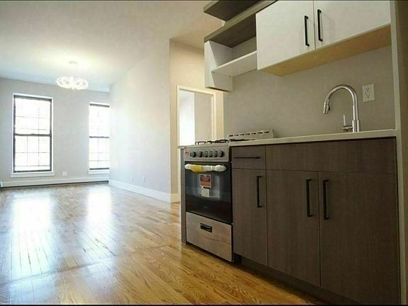 3rd image of 1084 Bedford Ave #4B