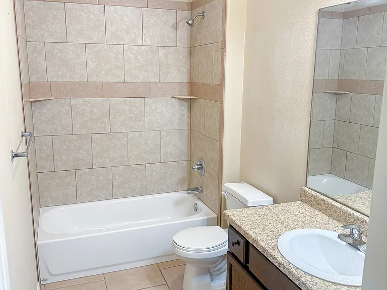 1203 Loyal Ln #A — Photo 8