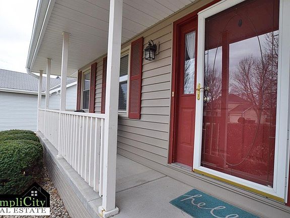 2nd image of 3001 Williamsburg Dr