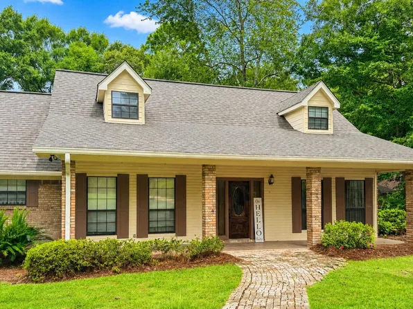 33 Serene Blvd, Hattiesburg, MS 39402
