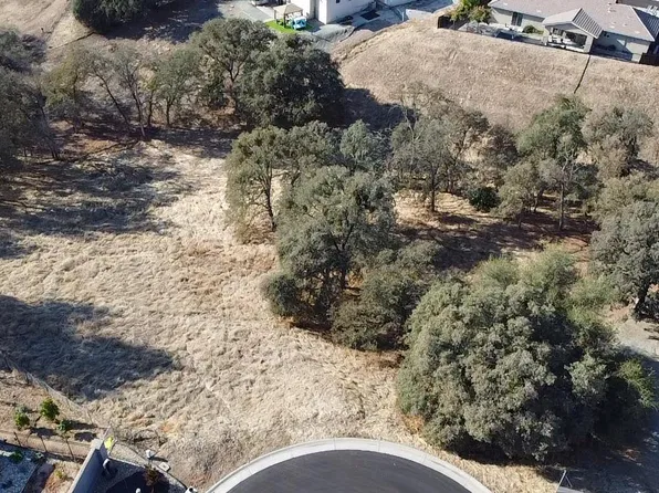518 Woodgate Rd, Valley Springs, CA 95252
