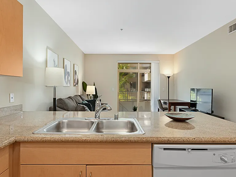 1501 Front St #431 — Photo 8